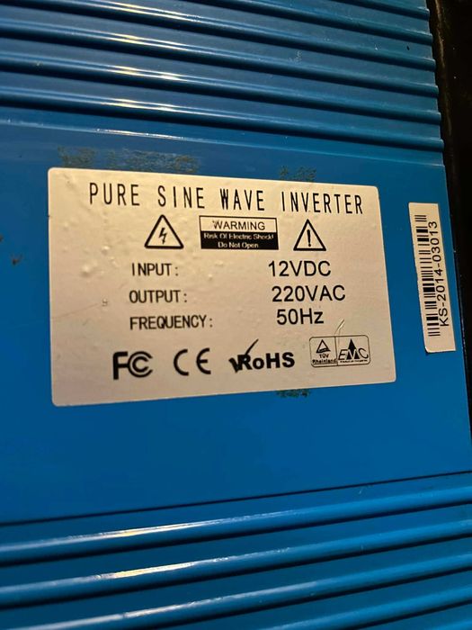 Инвентор с пълна Синосоида 3000W 12V