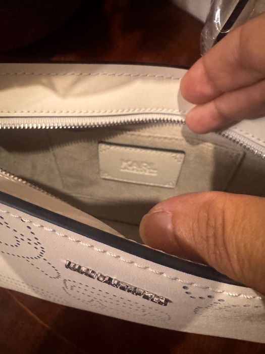 Karl Lagerfeld чанта