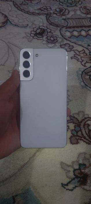 Samsung s22 + hech qayeri alishmagan 256gb kareski azgina chaqa chuqas