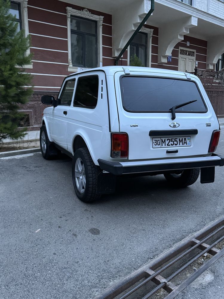 Shoshiling! Tezda niva sotiladi yoki Coboltga abmen qilaman!