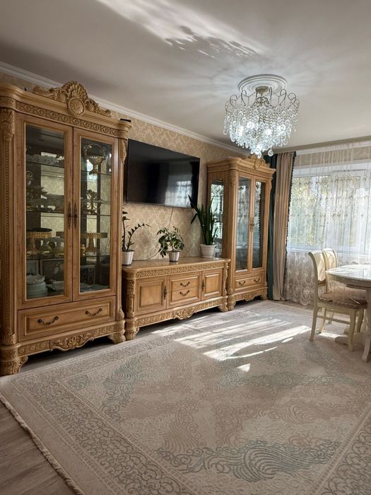 Продается квартира 3 комнатная