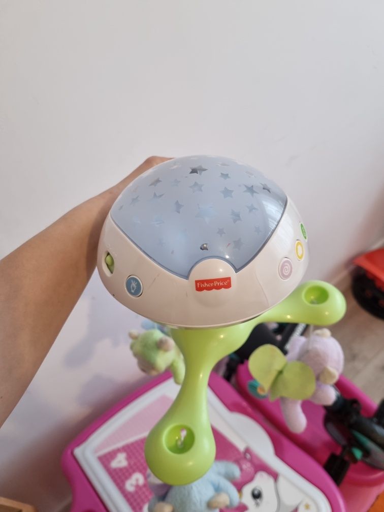 Carusel cu ursuleti si proiector, Fisher Price