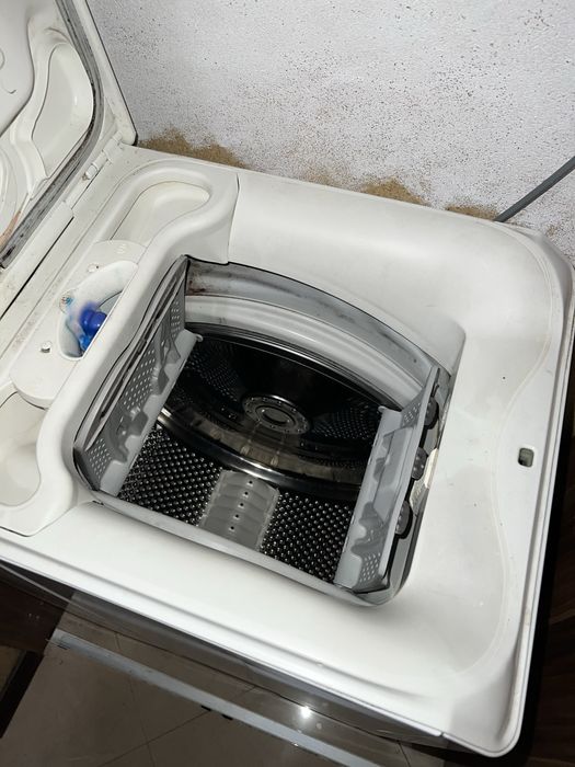 Пералня AEG с горно зареждане 6,5кг