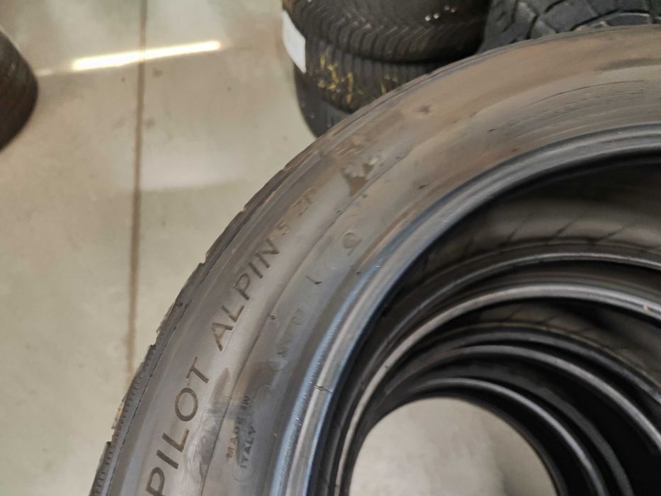 4бр.зимни гуми 245/50/19 Michelin