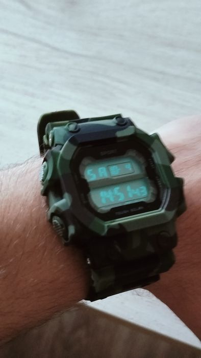 Мъжки камуфлажен часовник