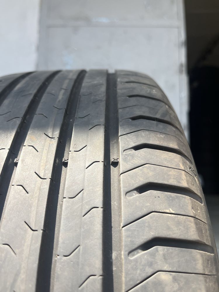 2 бр. летни гуми 205/55/16!Continental 6 mm DOT 0318