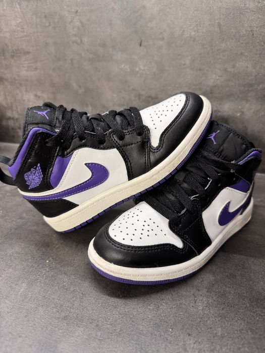 Jordan 1 Mid sneakers kids, girl 30