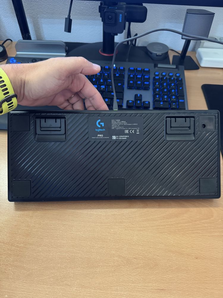 Logitech G Pro tastatura mecanica Gaming pe fir