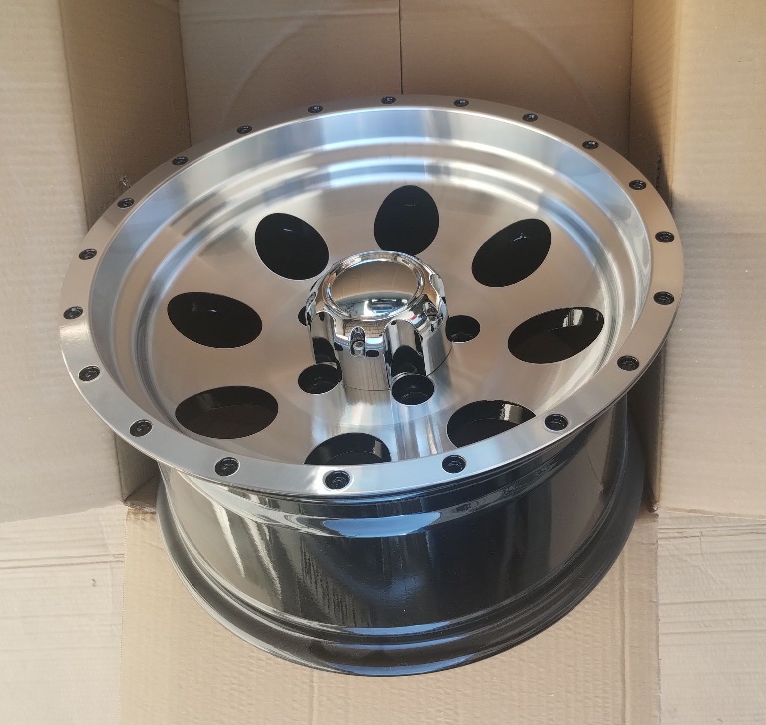 Jante 16 Jeep  5 x 127 R16 aJeep Wrangler Grand Cherokee