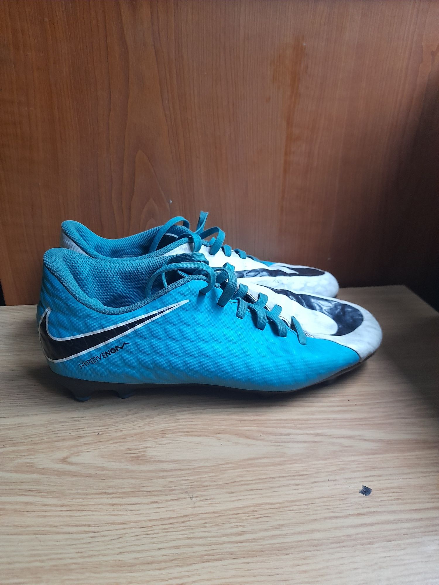 Ghete de fotbal nike