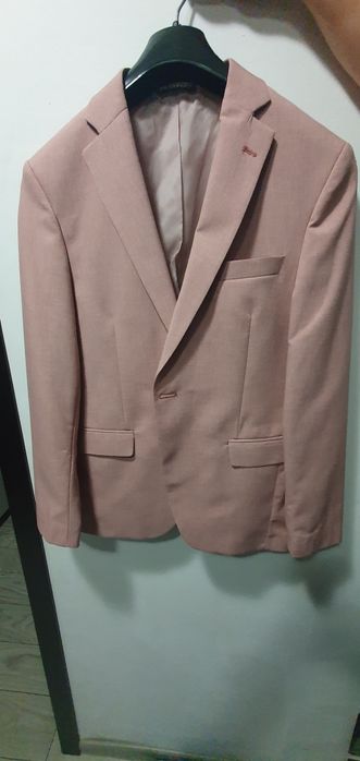 Vând sacou adolescent