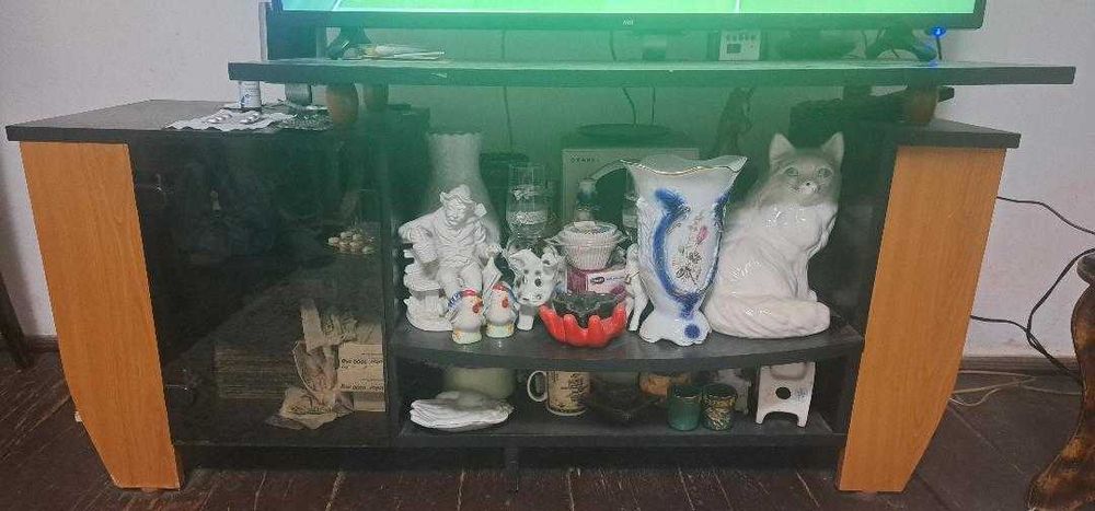 Comoda TV Mare L 125 cm / l 50 cm / H 60 cm, Cires cu Negru, pal 20 mm