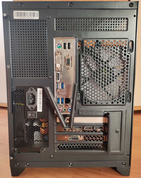 Гейминг Компютър Ryzen 5 3600 / 16gb RАМ / GTX TITAN X 12GB /512GB SSD