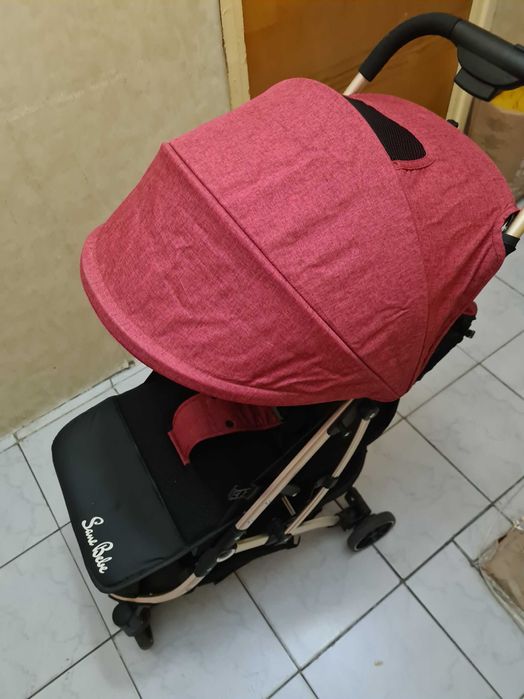 În stare bună de funcționare, toate accesoriile, cutie originala.