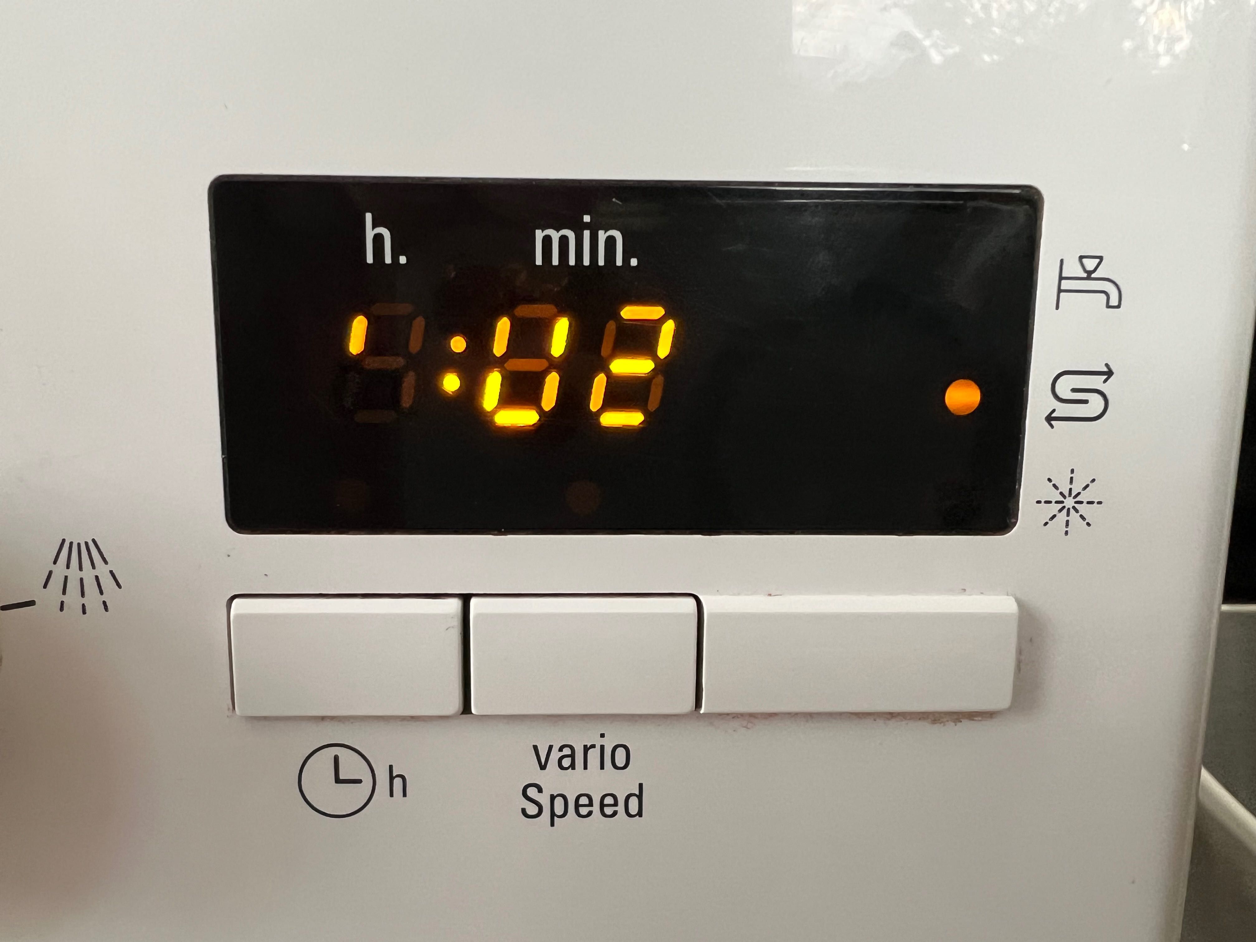 Съдомиялна Siemens -45 см,свободно стояща