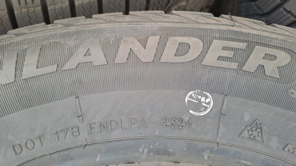 Anvelope noi iarna 195 65 r15