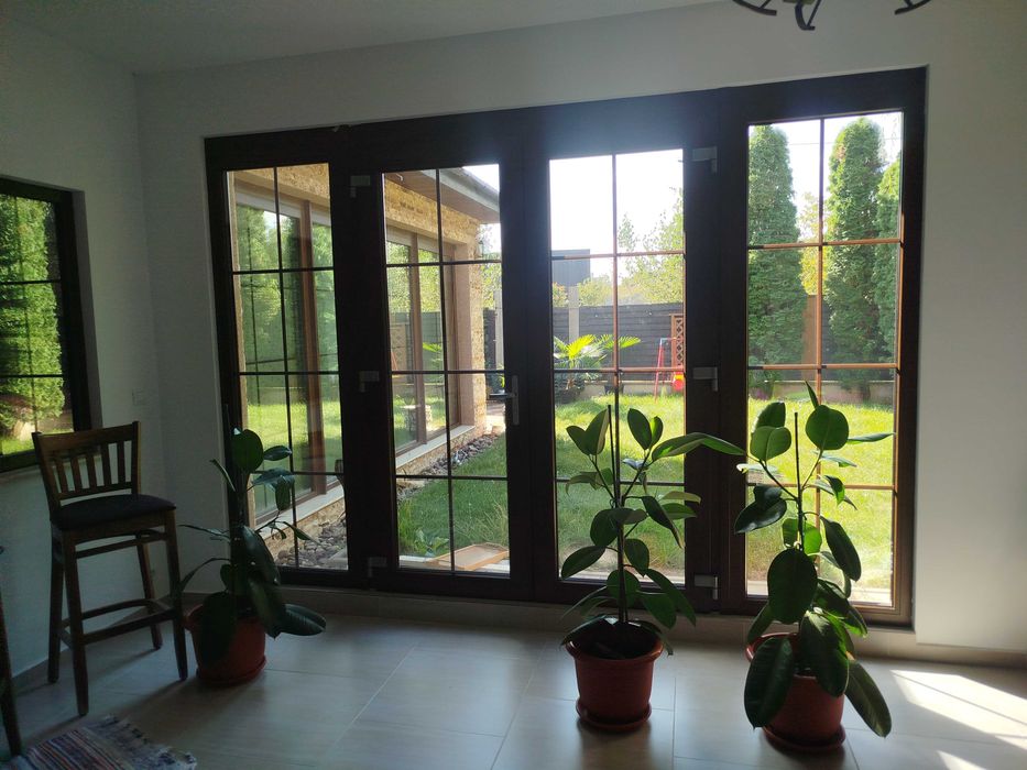 Casa. vila, clădire de vânzare 427 Iași, Lunca Cetatuii