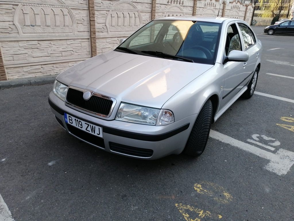 Skoda Octavia 1.6 gpl