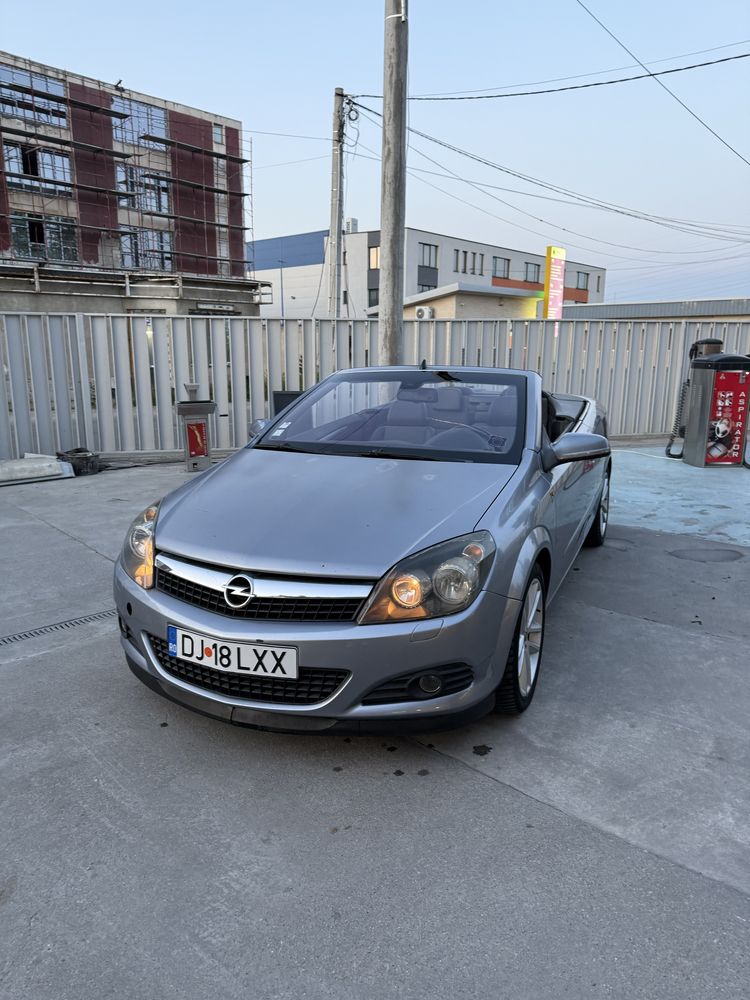 Opel astra h cabrio