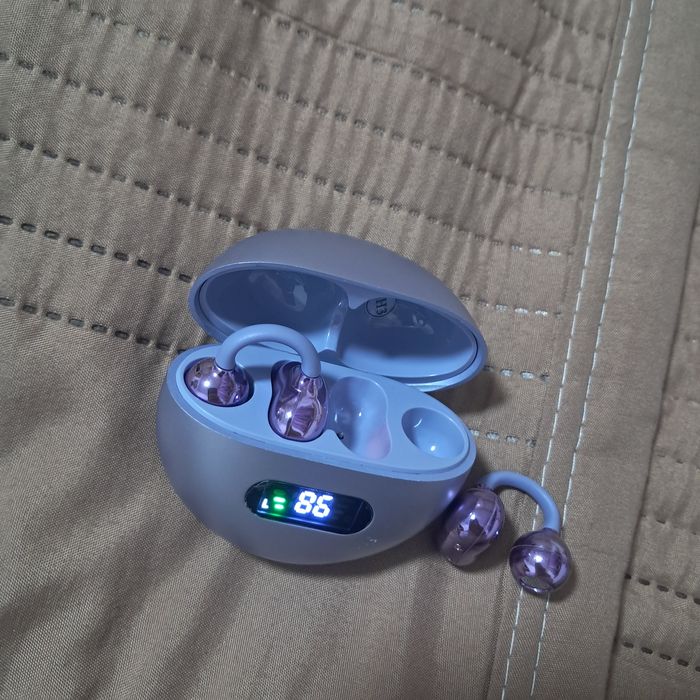 Продаются Беспроводные наушники. НОВЫЕ