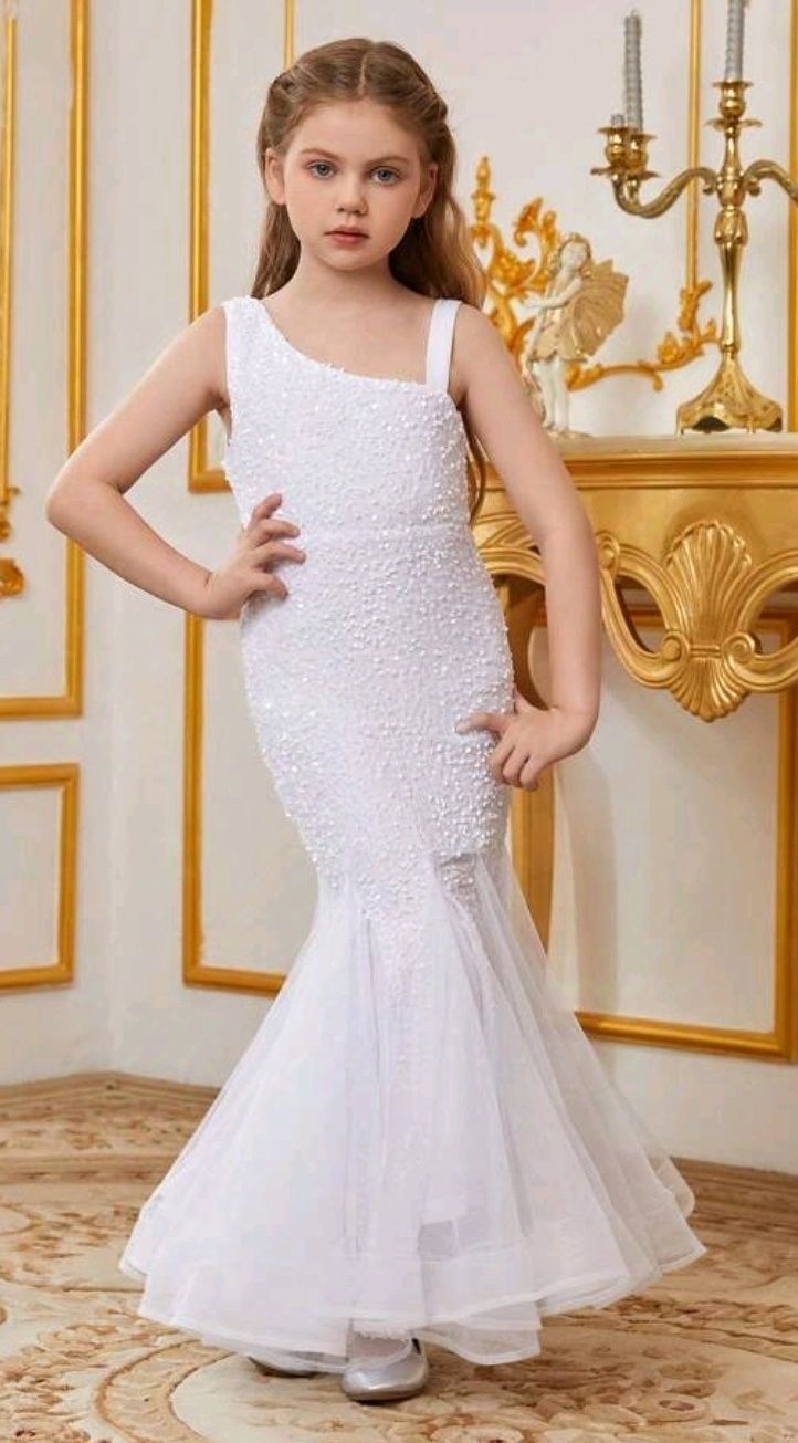 Rochiță alba, paiete, fetița 8 ani, 134 cm