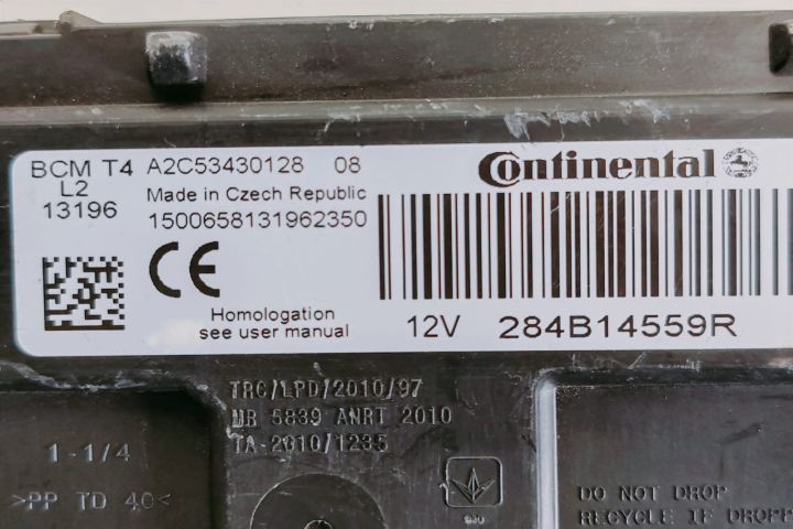 Modul Confort 284B14559R Dacia Logan a 2-a generatie