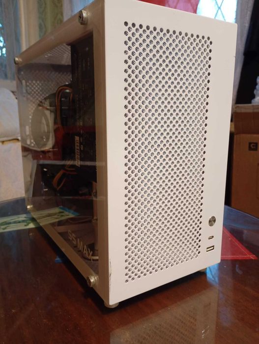 Vand Unitate Centrala NOU i7 pret 1800 lei