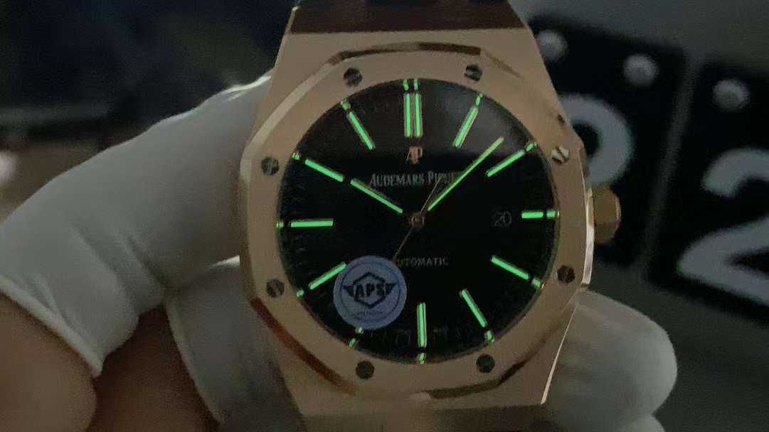 Audemars Piguet Royal Oak кожа / злато