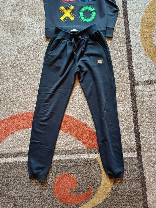 Сет за 12г.-перфектен