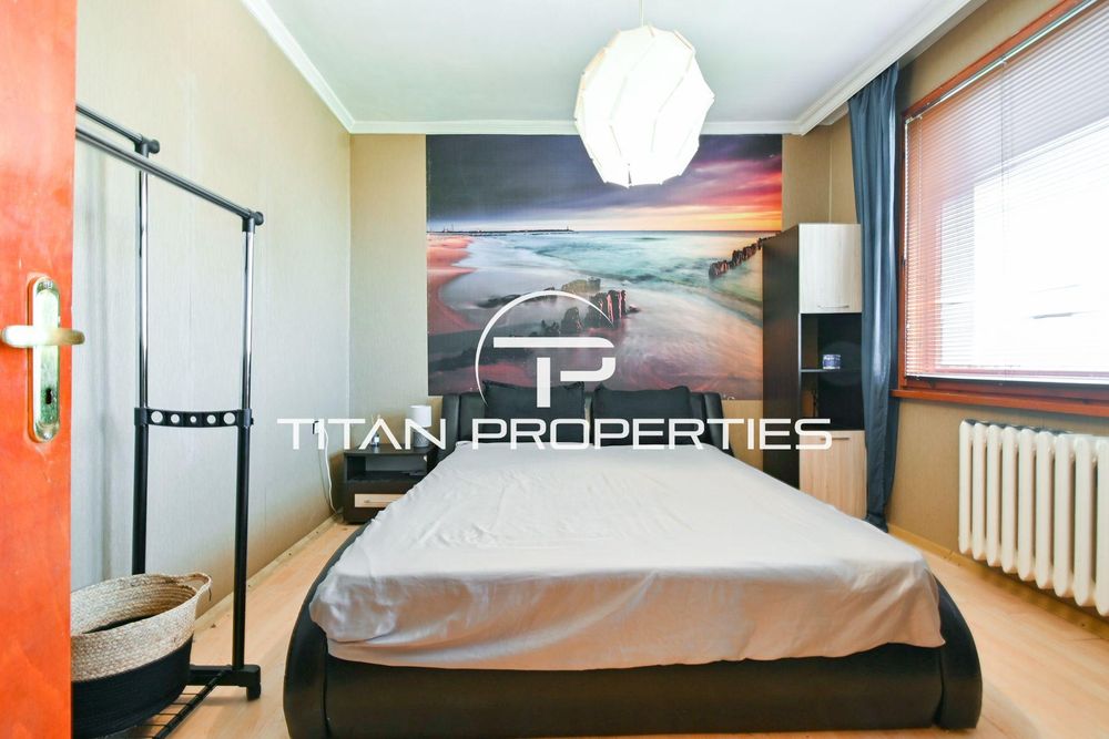 За продажба 3-стаен в кв. Красно село