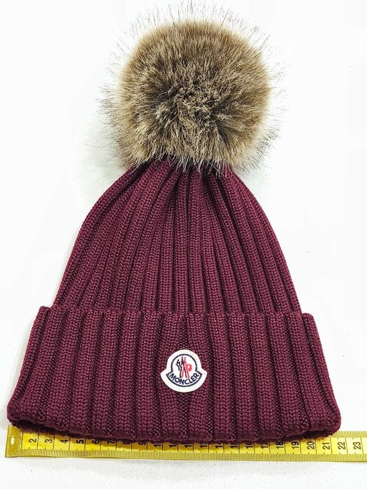 Шапка Moncler, зимна
