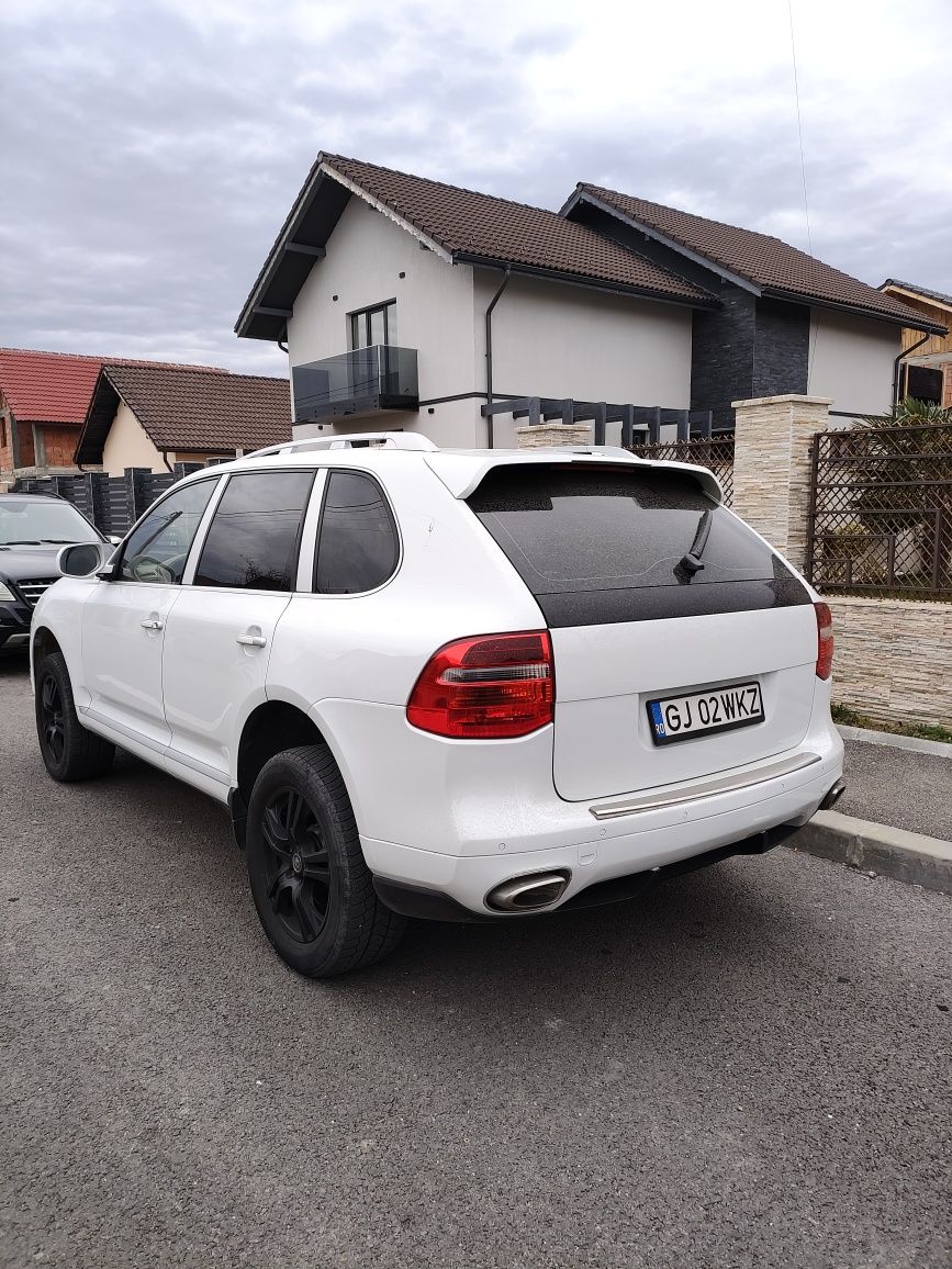 Porsche Cayenne 3.0 D