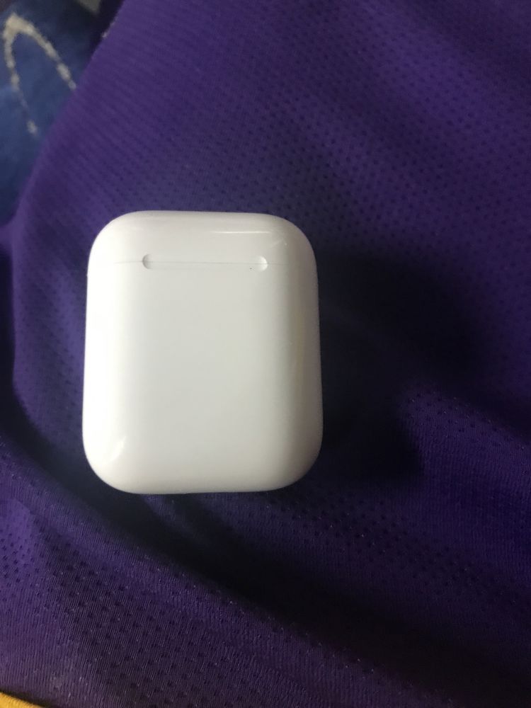 Casti airpods model 2