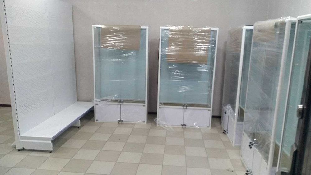 Стеклянные торговые витрины, стеллаж для товаров