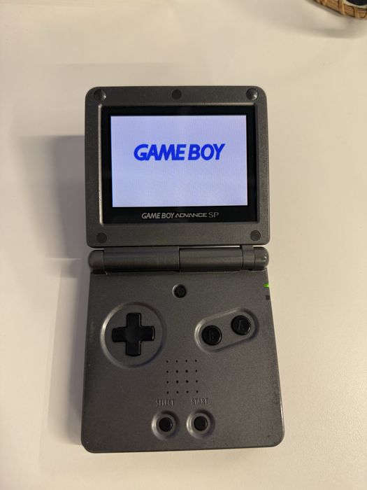 Game Boy Advance SP 101 с ярким экраном