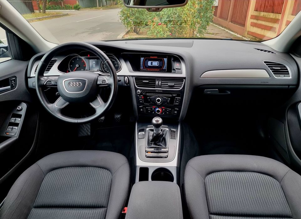 AUDI A4 S LINE B 8.5 2.0 Tdi An 2013 Euro 5