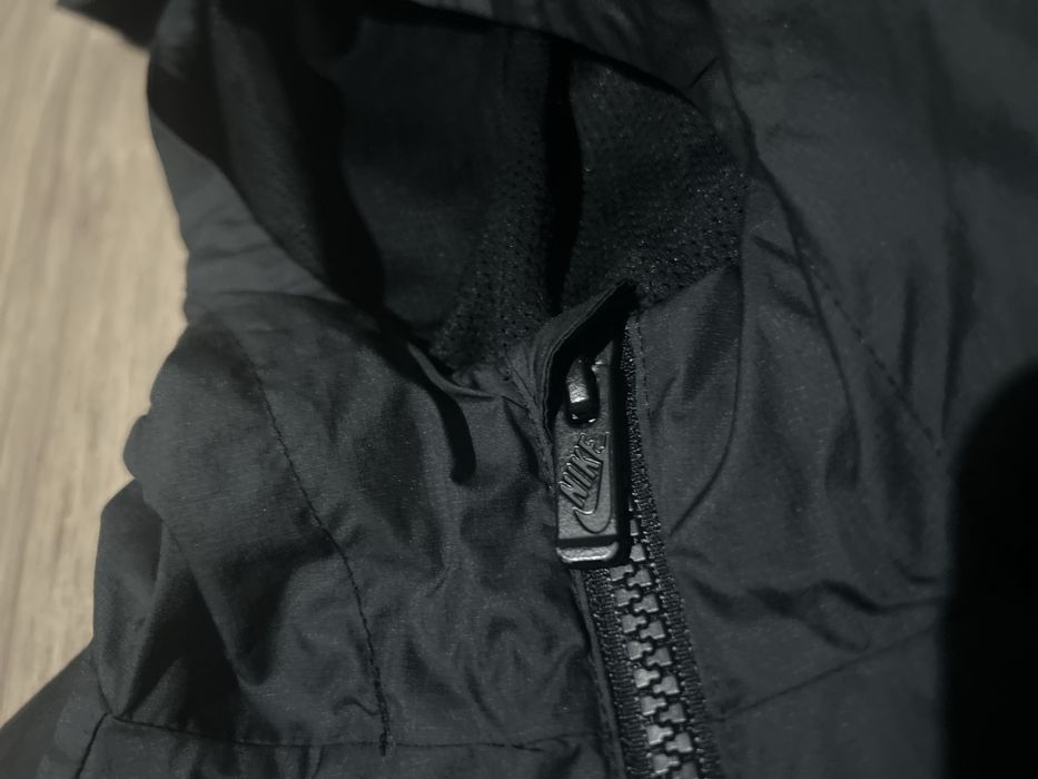 Vand geaca nike de fas