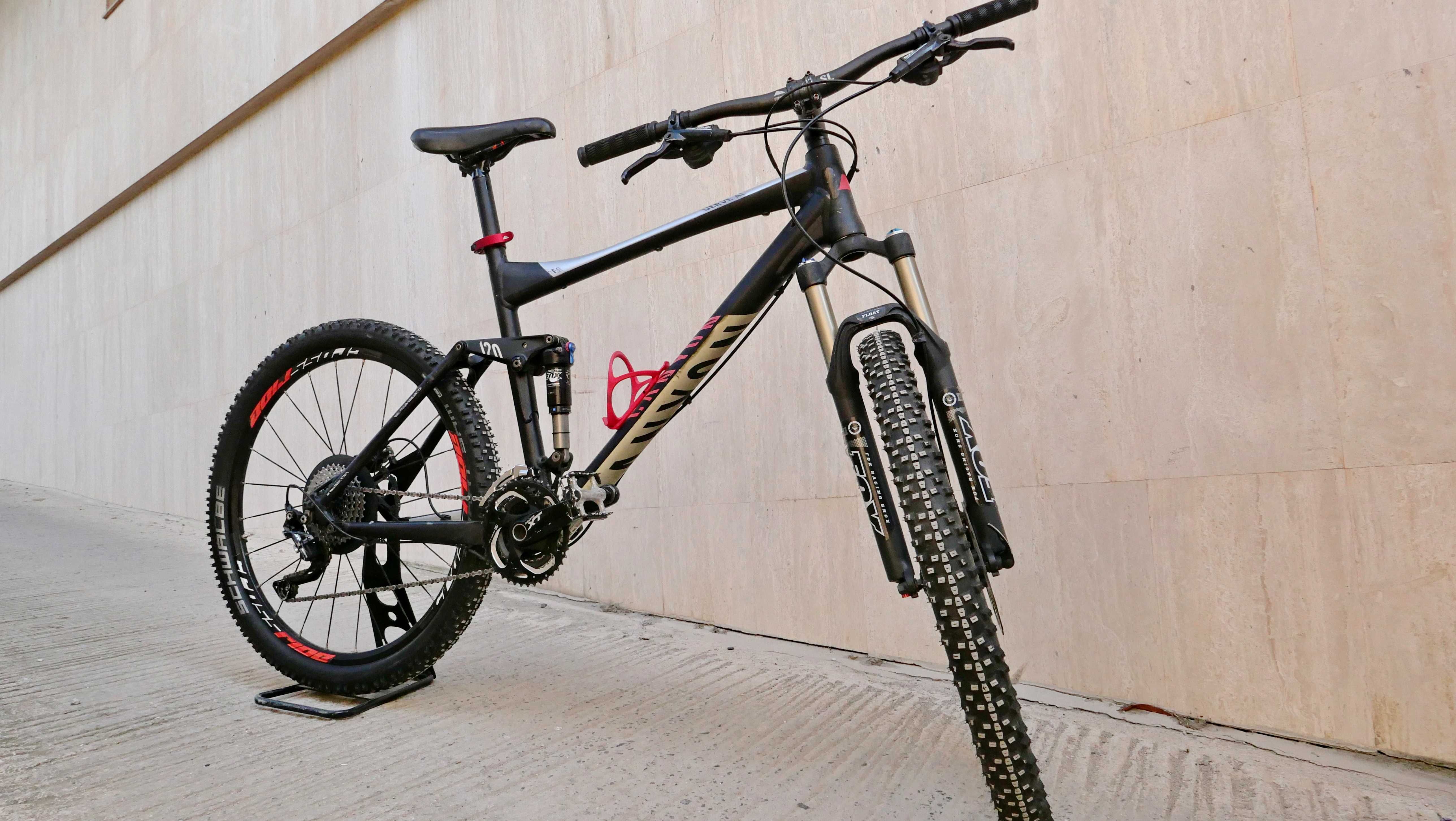 Canyon Nerve Al F8, 26 L, FOX 120 ход, 3х 10 Deore XT