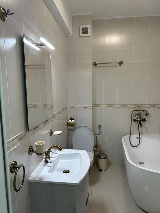 Apartament 2 camere decomandate lux,Bloc nou