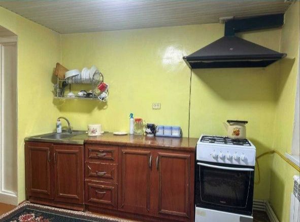 Uy sotiladi aeroport yoʻlida Buyuk Turon mahallasida