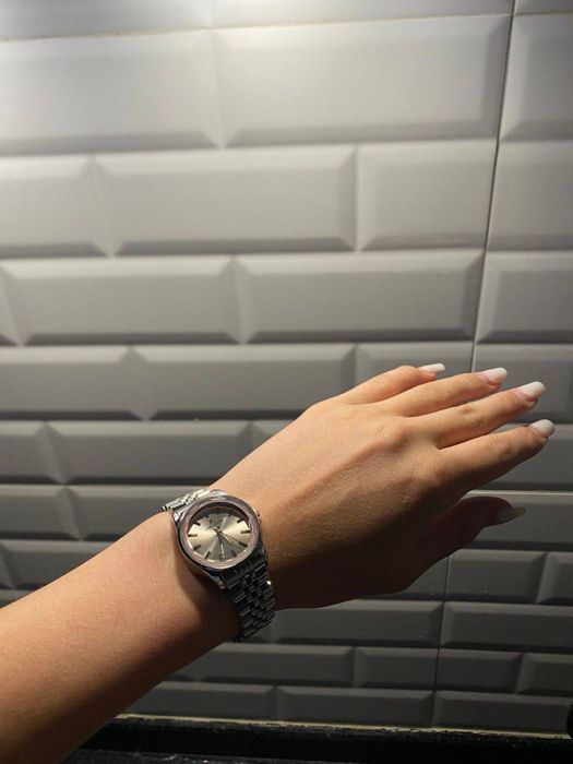 Наручные часы, новые