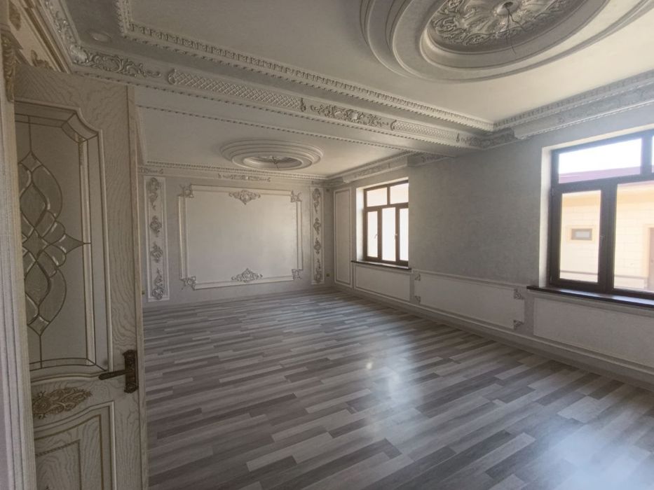 Сампи, Юнусабад! Продаётся Евродом 5,5 соток 5 комнат