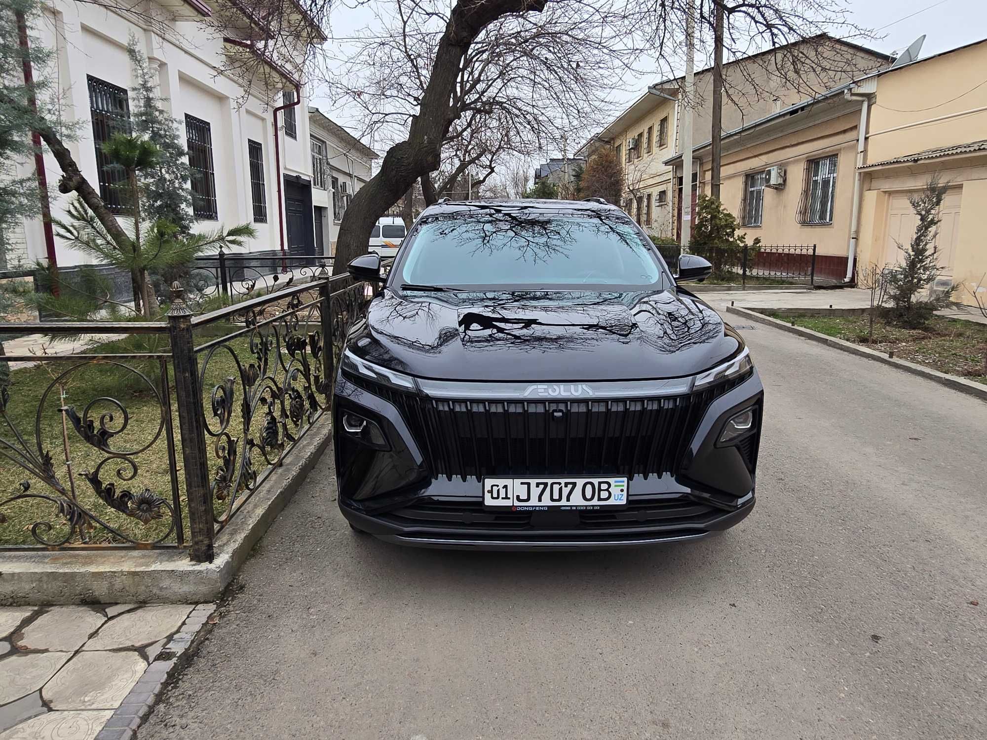 Prodayo'tsya Dong Feng Aelous Huge, Hybrid, 1,5 litr turbo + elektro.