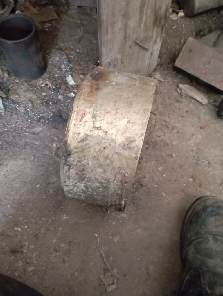 Продам насосы и латунь