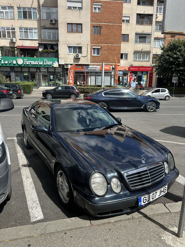 Mercedes Clk W208