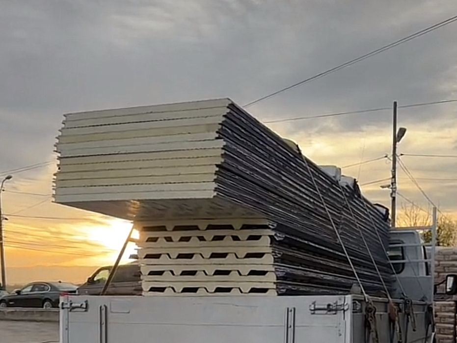 vindem structuri metalice la comandă orice dimensiune avem reducer40%