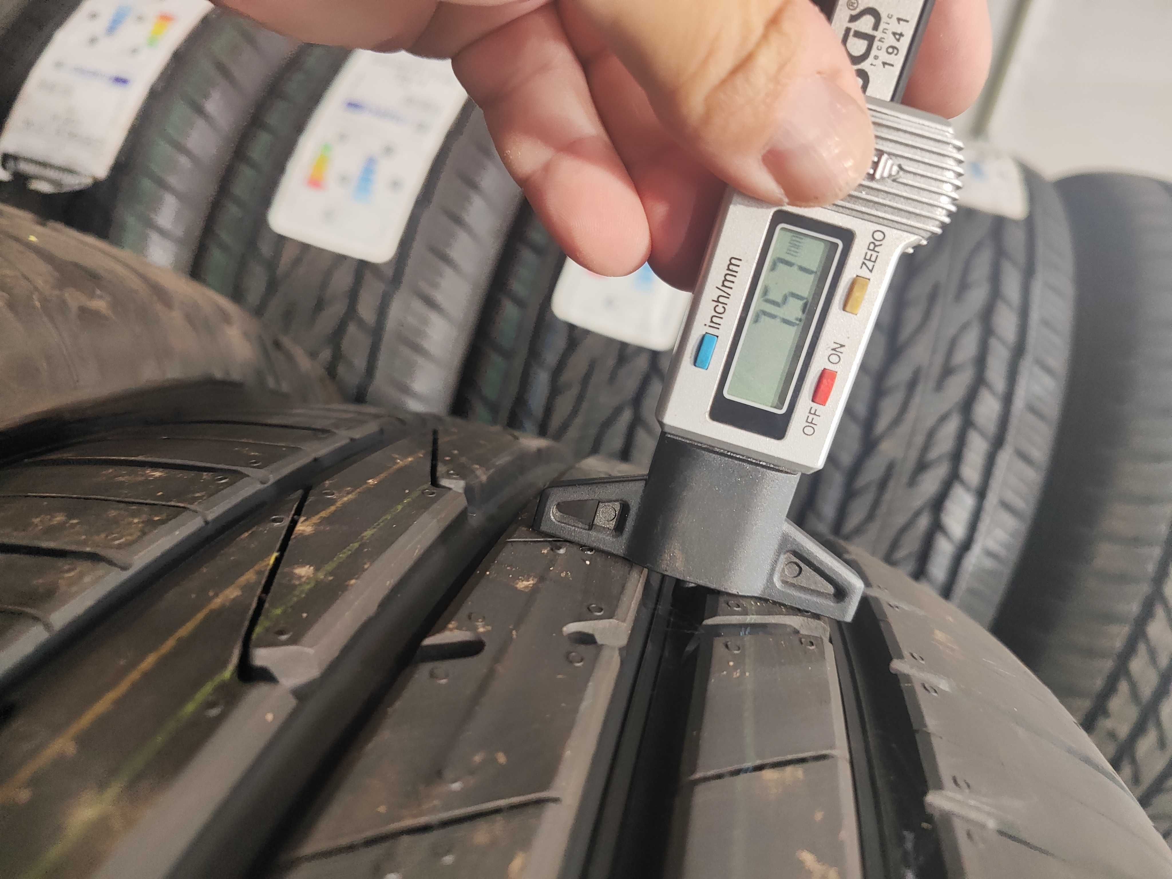 4бр.летни гуми 235/50/19 Hankook