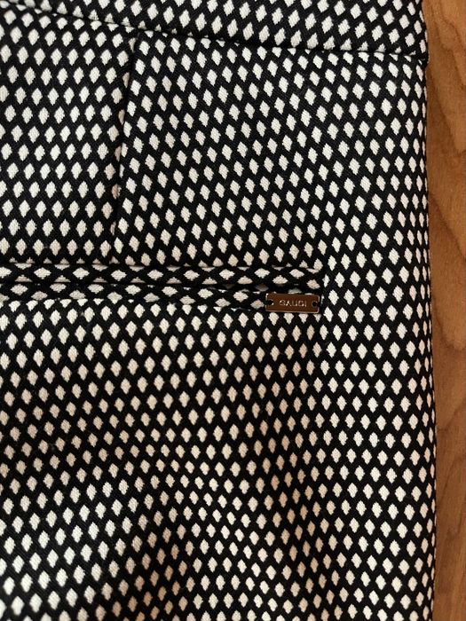 Прав панталон Gaudi