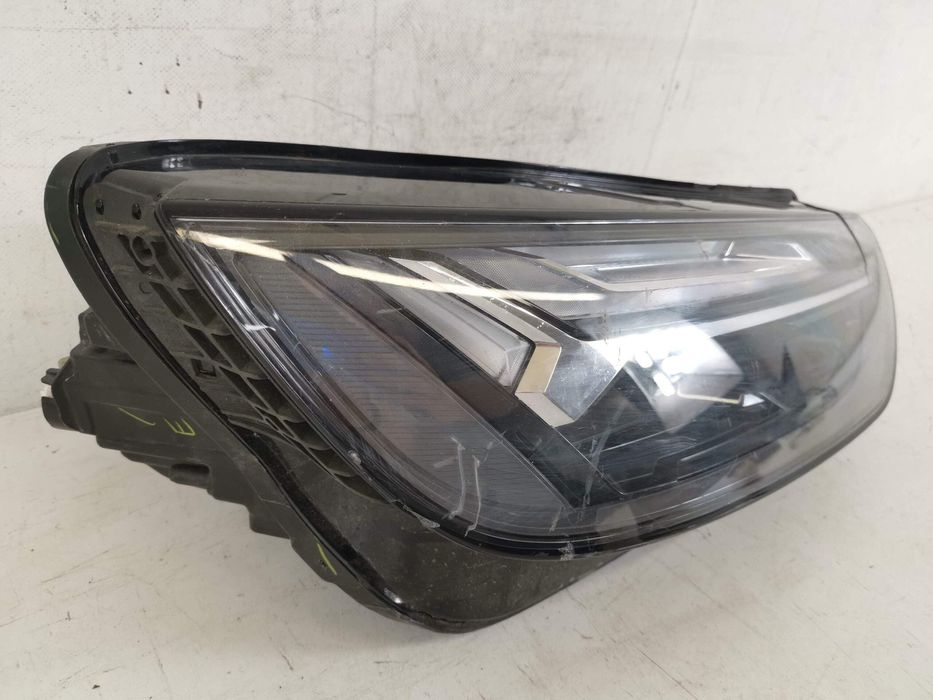 Фар Дясно Пълен Лед Ауди Q5 2 [фейслифт] [ - ] Оригинален Авариран Far