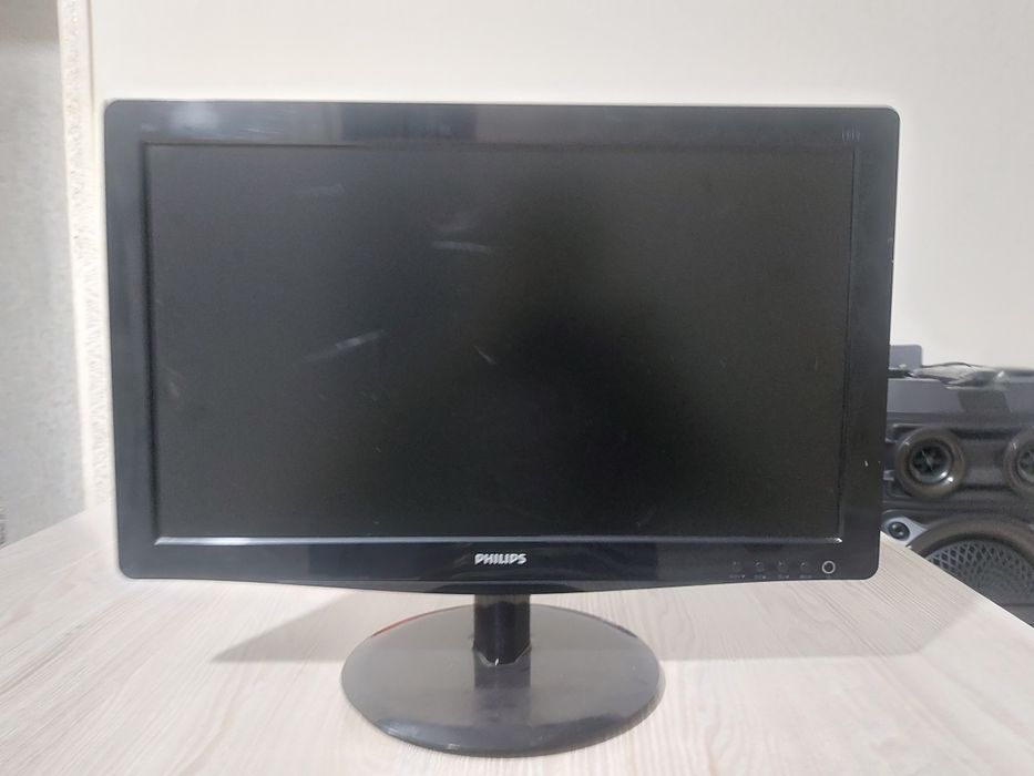 Монитор Phillips